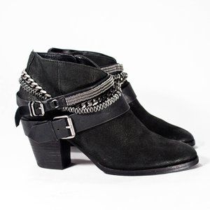 Dolce Vita Yazmin Chain Leather Ankle Boots